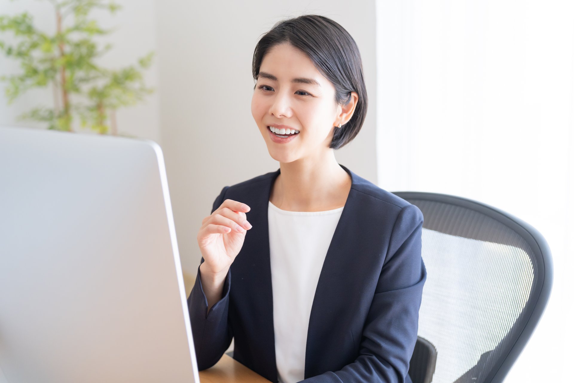 採用サイトとは？中小企業に必要な理由と費用相場｜採用サイト工房